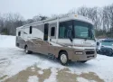 2005 WORKHORSE CUSTOM CHASSIS MOTORHOME CHASSIS 8 8