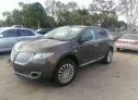 2011 LINCOLN  - Image 2.