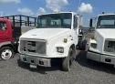 1997 FREIGHTLINER  - Image 2.