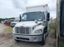 2006 FREIGHTLINER  - Image 2.