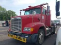 1999 FREIGHTLINER  - Image 2.