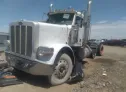 2014 PETERBILT  - Image 2.