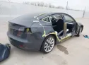 2019 TESLA  - Image 4.