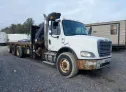 2005 FREIGHTLINER  - Image 1.