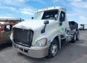 2018 FREIGHTLINER  - Image 2.