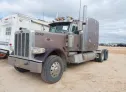 2009 PETERBILT  - Image 2.