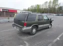 2001 GMC  - Image 4.