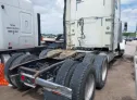 2003 FREIGHTLINER  - Image 4.