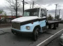 2000 FREIGHTLINER  - Image 2.