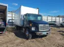 2000 FREIGHTLINER  - Image 1.