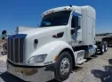 2015 PETERBILT  - Image 2.