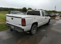 2004 GMC  - Image 4.