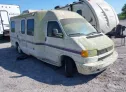 1995 WINNEBAGO  - Image 1.