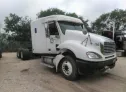 2002 FREIGHTLINER  - Image 1.