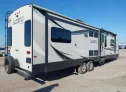 2017 KEYSTONE RV  - Image 4.