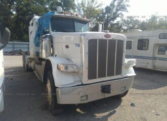  2012 PETERBILT  - Image 0.