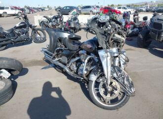  2010 HARLEY-DAVIDSON  - Image 0.