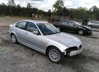  1999 BMW  - Image 0.