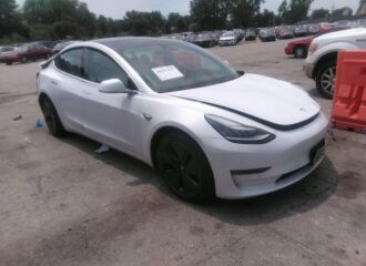  2018 TESLA  - Image 0.