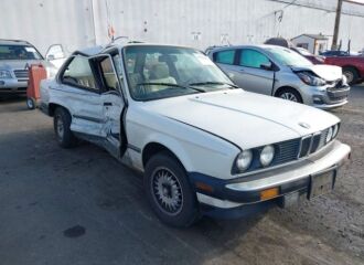  1986 BMW  - Image 0.