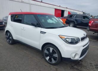  2017 KIA  - Image 0.