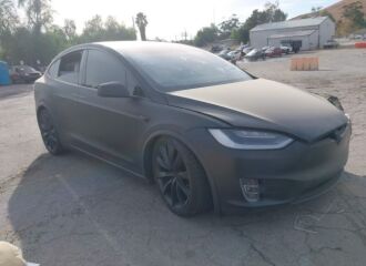  2018 TESLA  - Image 0.