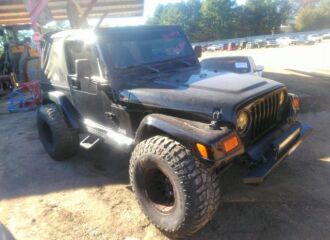  2002 JEEP  - Image 0.