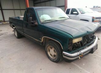  1998 GMC  - Image 0.