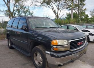  2003 GMC  - Image 0.