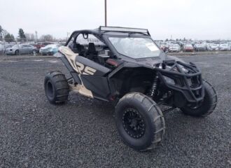  2021 CAN-AM  - Image 0.
