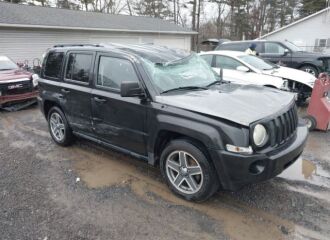  2009 JEEP  - Image 0.