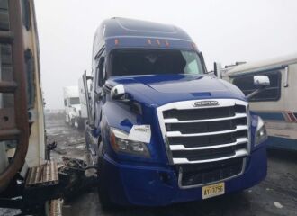  2023 FREIGHTLINER  - Image 0.