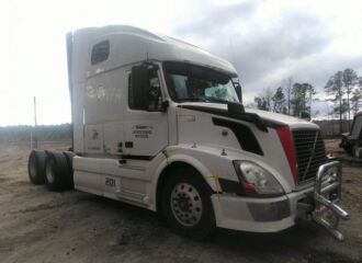  2008 VOLVO  - Image 0.