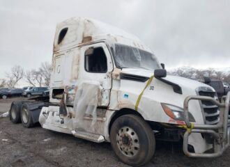  2021 FREIGHTLINER  - Image 0.