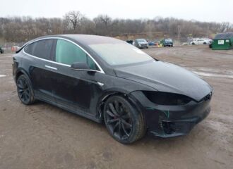  2016 TESLA  - Image 0.