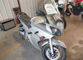  2003 YAMAHA  - Image 0.