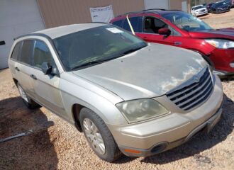  2005 CHRYSLER  - Image 0.