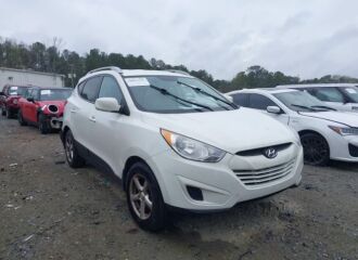  2011 HYUNDAI  - Image 0.