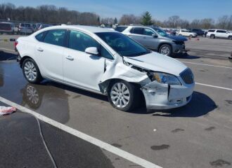  2015 BUICK  - Image 0.