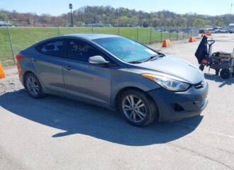  2013 HYUNDAI  - Image 0.