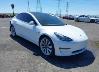  2019 TESLA  - Image 0.