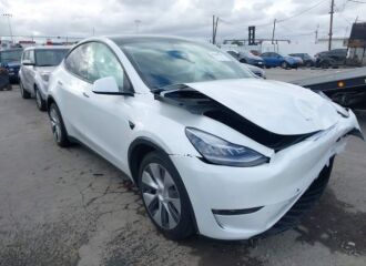  2021 TESLA  - Image 0.