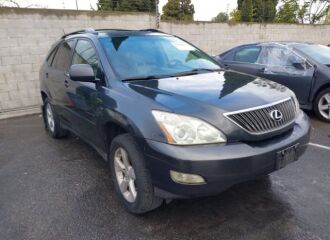  2004 LEXUS  - Image 0.