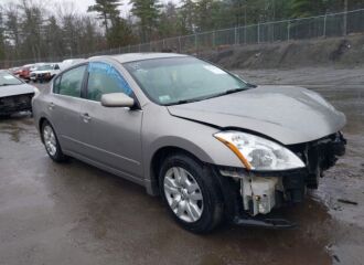  2012 NISSAN  - Image 0.