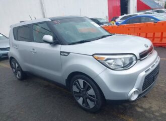  2015 KIA  - Image 0.