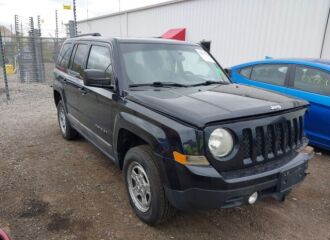  2011 JEEP  - Image 0.