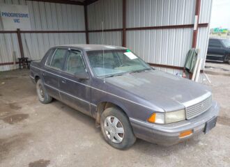  1991 PLYMOUTH  - Image 0.