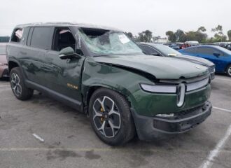  2023 RIVIAN  - Image 0.