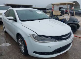  2015 CHRYSLER  - Image 0.