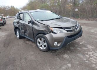  2013 TOYOTA  - Image 0.